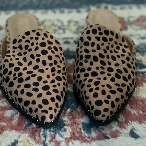 Practically new LOFT slides / mules. SOLD